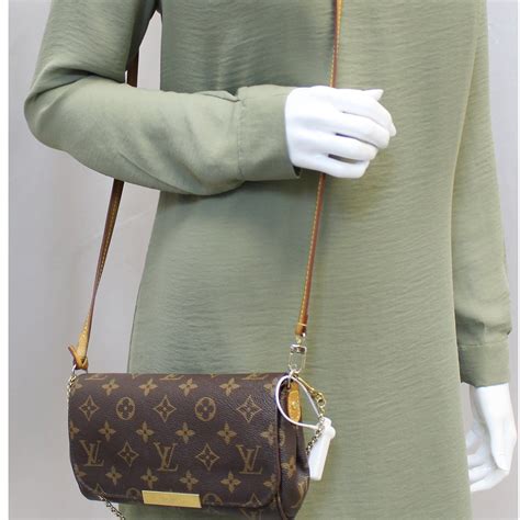 louis vuitton monogram favorite clutch pm bag white|louis vuitton clear monogram bag.